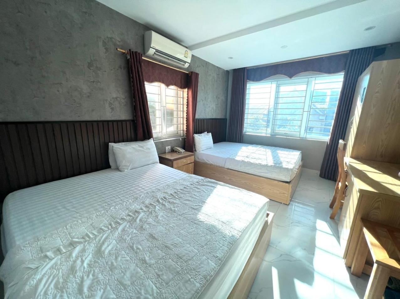 Hoang Ngan 2 Hotel - Tp. Vinh Extérieur photo